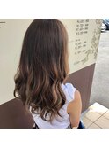 ヌーディーベージュ