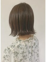 バサ 国分寺店(BASSA)&nbsp;【切りっぱなしボブ×ナチュラルベージュ】