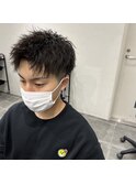 ツーブロック短髪モテるスーツ束感メッシュシークレットパーマ