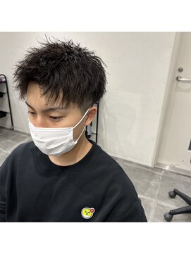 ビーテックバイゼン 山科店(B-TECH by Zen) ツーブロック短髪モテるスーツ束感メッシュシークレットパーマ