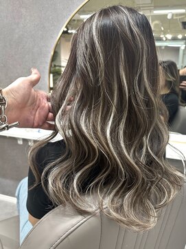 ジーディーエス(GDS) 大人ハイライト