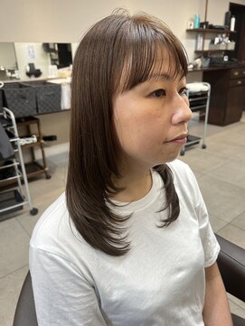 リリ(Liri material care salon by JAPAN) セミロングレイヤー