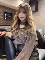 サニー 渋谷(SUNNY)&nbsp;バレイヤージュ、レイヤーカット、ハイライト、グレーベージュ