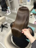 リーホリエ(Lee Horie)&nbsp;【Gyo】髪質改善×クールベージュ