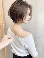 リヴ(LIV)&nbsp;前下がり/くびれヘア/ショートボブ/[大阪箕面駅/ショート]