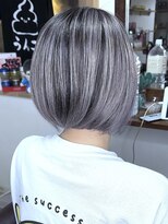 ブレイズヘアー(BLAZEhair) ミニボブ×ホワイトバレイヤージュ×ブリーチ2回