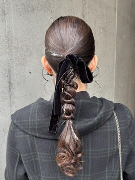 ピークアブー 原宿ハラカド(PEEK-A-BOO) ヘアセット 結婚式 お呼ばれヘア タイトヘア ローポニー お団子