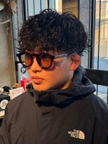 リット バイ フィフス 鹿児島中央駅店(Lit. by fifth)&nbsp;波巻きスパイラルパーマメンズマッシュパーマツイストパーマ