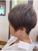 アシメントリーショートヘア