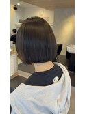 透け感ミニボブ
