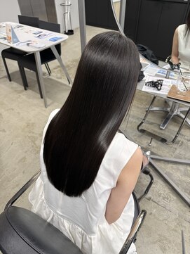 トゥエル バイ ディプティモイラ(tuelu by dipty MOILA) ミネコラトリートメント