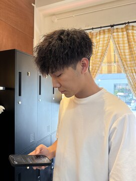 チャプター 問屋町(chapter) ダウンバング刈り上げマッシュツイストパーマソフトツイスト眉毛