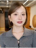 ショートカットショートボブくびれヘアミルクティーベージュ韓国