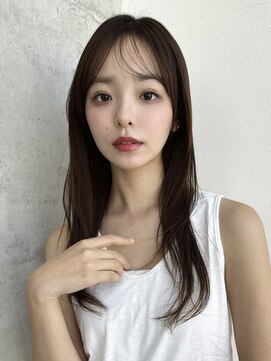 ディーエックス スリー(Dxxxx III) シースルーバングのくびれミディ