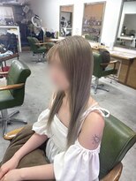 ロッソ ヘアアンドスパ 獨協大学前店(Rosso Hair&SPA)&nbsp;ホワイトベージュ
