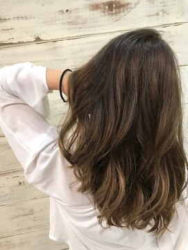 ミニム ヘアー(minim hair) 【minim×日比】透ける立体感　『バレイヤージュカラー』