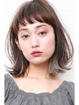 モニカ 西宮北口(Monica) 大人かわいい伸ばしかけグレージュナチュラルボブ