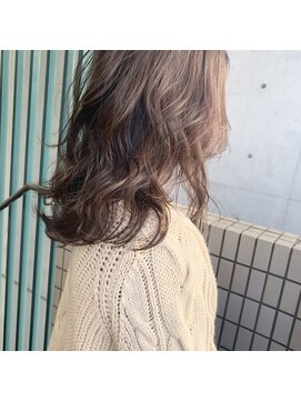 ボタン テンジン(VOTAN tenjin) 【Votan  北村】暗めだけど透ける髪色　5☆