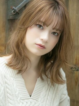 ロンド 表参道店(Lond) 愛されふんわりミディ