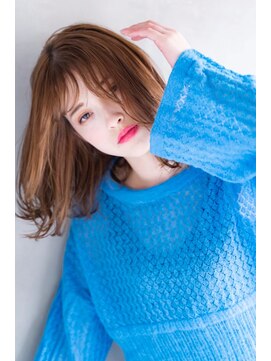 メーヴェ(Mowen) mowen×外ハネミディアム×ラフウェーブ×オレンジベージュ