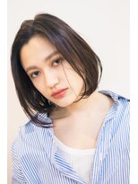 ピズム(PISM) Aライン小顔ボブ/暗めカラー/小顔ボブ/コンパクトボブ