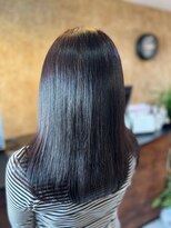 アークスヘアー&nbsp;ナチュラルブルーブラック艶感ストレート美肌透明感ブルーカラー