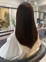 ニィ(2iee.)&nbsp;ロングレイヤー内巻きスタイル