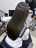 シンカ(shinka) shinkaストレート(髪質改善縮毛)＋艶出しトリートメント