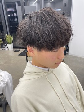 ラッドバイプティパ(rad...by petit-pas) ☆メンズ/緩めな波巻きパーマ/メンズマッシュ/水戸/学割/パーマ