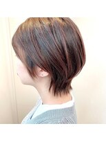 ステアケース 武蔵小杉店(stair:case)&nbsp;大人ショートレイヤー/ウルフ/白髪ぼかし/髪質改善30代40代50代