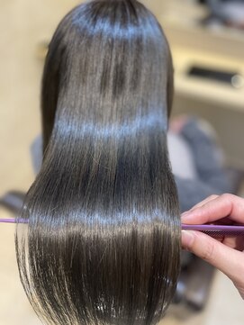 ジーナ 船橋(Zina) 髪質改善TR◎艶カラー