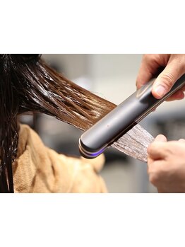 完全マンツーマン施術でお悩み解決！半個室のプライベート空間でリラックスしながら”なりたい”が叶う＊