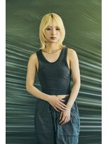 ノラキチジョウジ(NORA KICHIJOJI)&nbsp;ボブレイヤーブロンドハイライトミルクティーベージュブリーチ