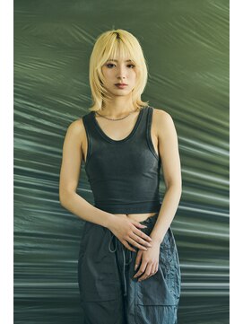 ノラキチジョウジ(NORA KICHIJOJI) ボブレイヤーブロンドハイライトミルクティーベージュブリーチ