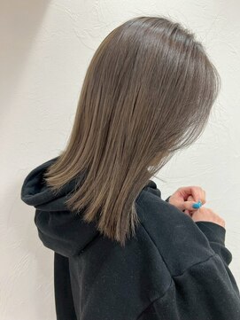 クラン 岡本(Chlan) 外はねロブ×ミルクティグレージュ