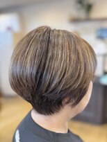 シュヴー 築地(CHEVEUX)&nbsp;明るい白髪染め/白髪ぼかし/丸みショート/40代/50代/60代/