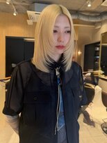 ソラス 緑地公園店(SOLAS) 抜きっぱなしブロンド×レイヤーカット