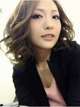ヴィダ クリエイティブ ヘアーサロン(Vida creative hair salon) 外巻きニュアンスボブ☆