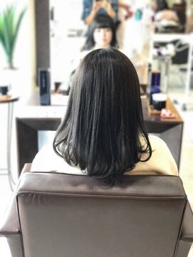 フォルテ 草薙店 暗髪だけど透明感☆プラチナブルージュカラー