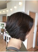 愛されボブ&グレイカラーでも明るいイメージに♪