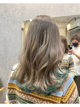 エン(en.) グリーン裾カラー