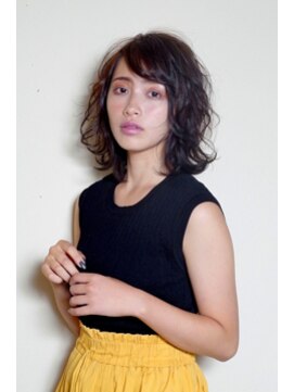 スピガ(SPIGA) パーマ風外はねボブ