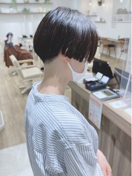 モリオフロムロンドン 松戸店(Morio from London) 【松戸 岩口】王道ストレート黒髪ハンサムショート