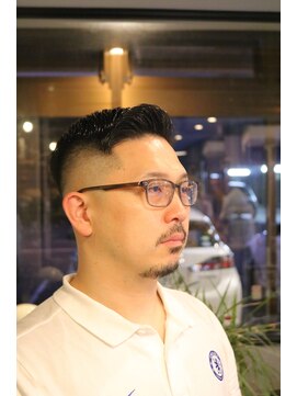 ザ バーバー ルイス(THE BARBER LUI'S) skin fade