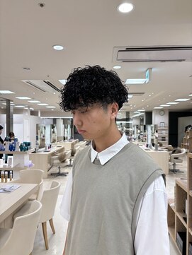 ケンジ 平塚ラスカ店(KENJE) 波巻きパーマ/波巻きスパイラルパーマ/刈り上げマッシュ