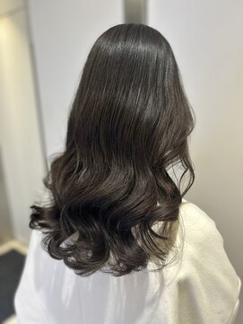 アピッシュ ギンザ(apish ginza) コテ巻き風パーマ/ロング/韓国ヘア/ウェーブヘア/波巻きパーマ