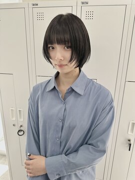 ティント 梅田(Tint) 【TOMOKI】ダークグレー/ウルフカット《大阪梅田駅》