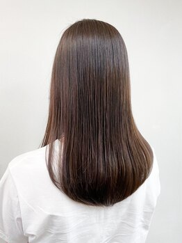 トップヘアー 玉島店(TOP HAIR)の写真/髪内部の補修をしながら潤いを与える髪質改善トリートメントで、うるツヤ髪を手に入れませんか？☆