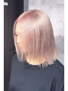 メゾン 心斎橋店(Maison) ホワイトピンク@midori_maison