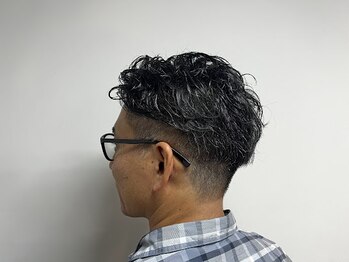 イッヒ 茅ヶ崎(IHHI)の写真/人気のビジネススタイルで清潔感のあるスタイルが叶う。朝のセットも簡単に！